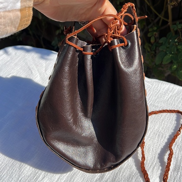 Leather Eagle bag. 🦅 - Picture 6 of 16